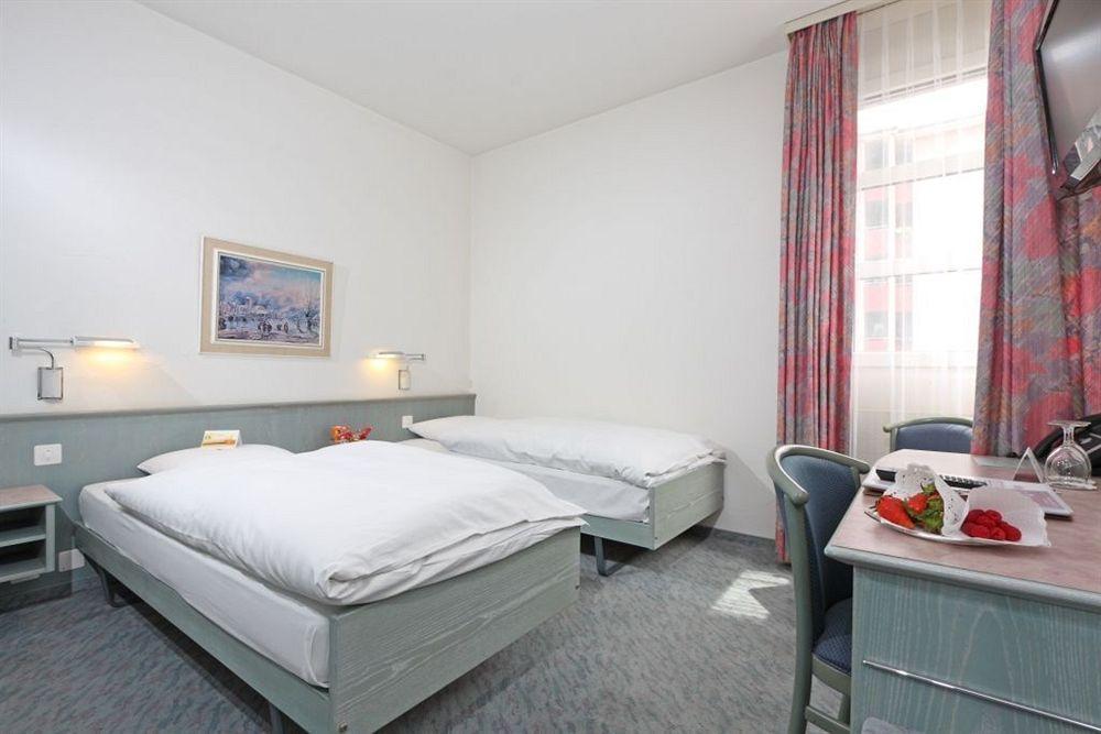 Sommerau-Ticino Swiss Quality Hotel Dietikon Quarto foto